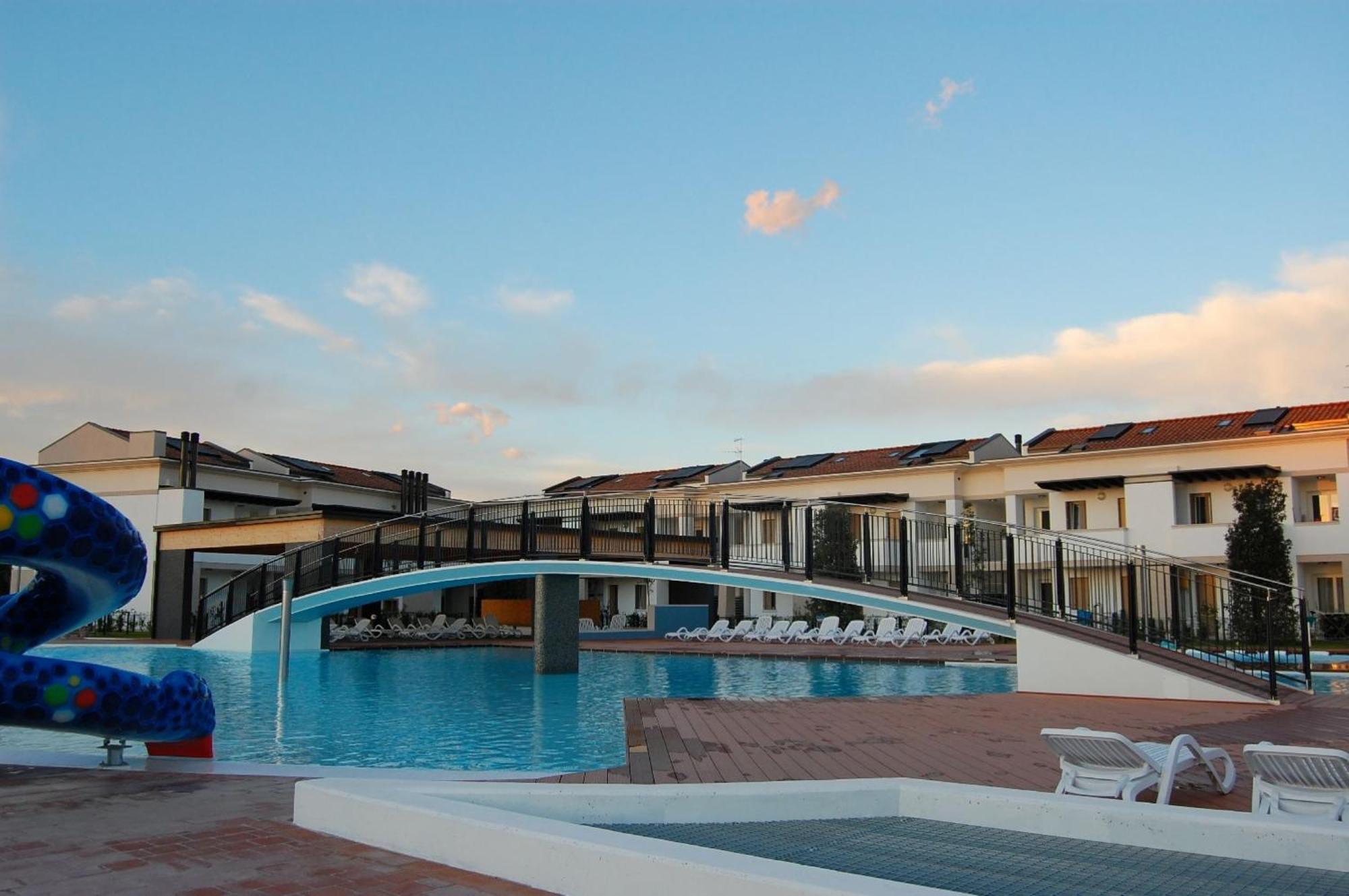Recently Built Flat In A Family-friendly Apartment Bibione